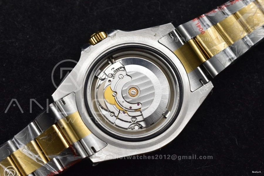 V3 Edition YG SS Tone Bracelet on Sea-Dweller Black GMF Best Two A2824 SS YG Dial 126603 1120